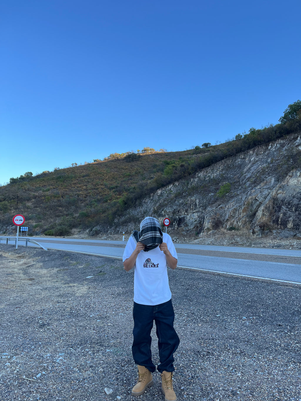 Camiseta Oversize Busy Monkey