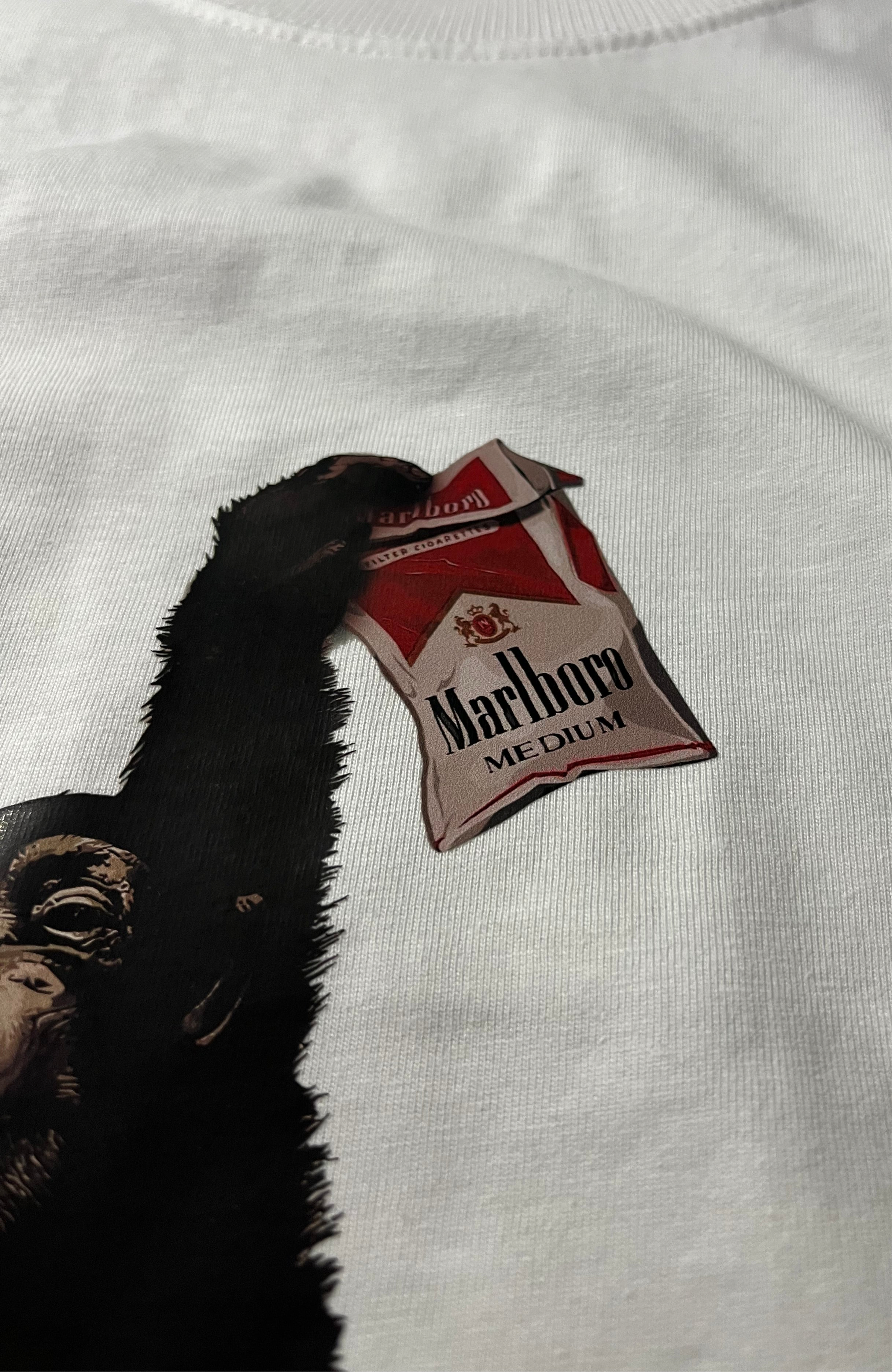 Camiseta Oversize Monkey Marlboro